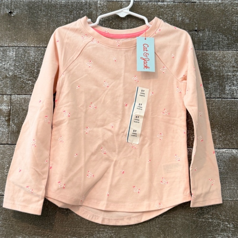 Cat & Jack Long Sleeve T-Shirt Kids 5T Light Peach